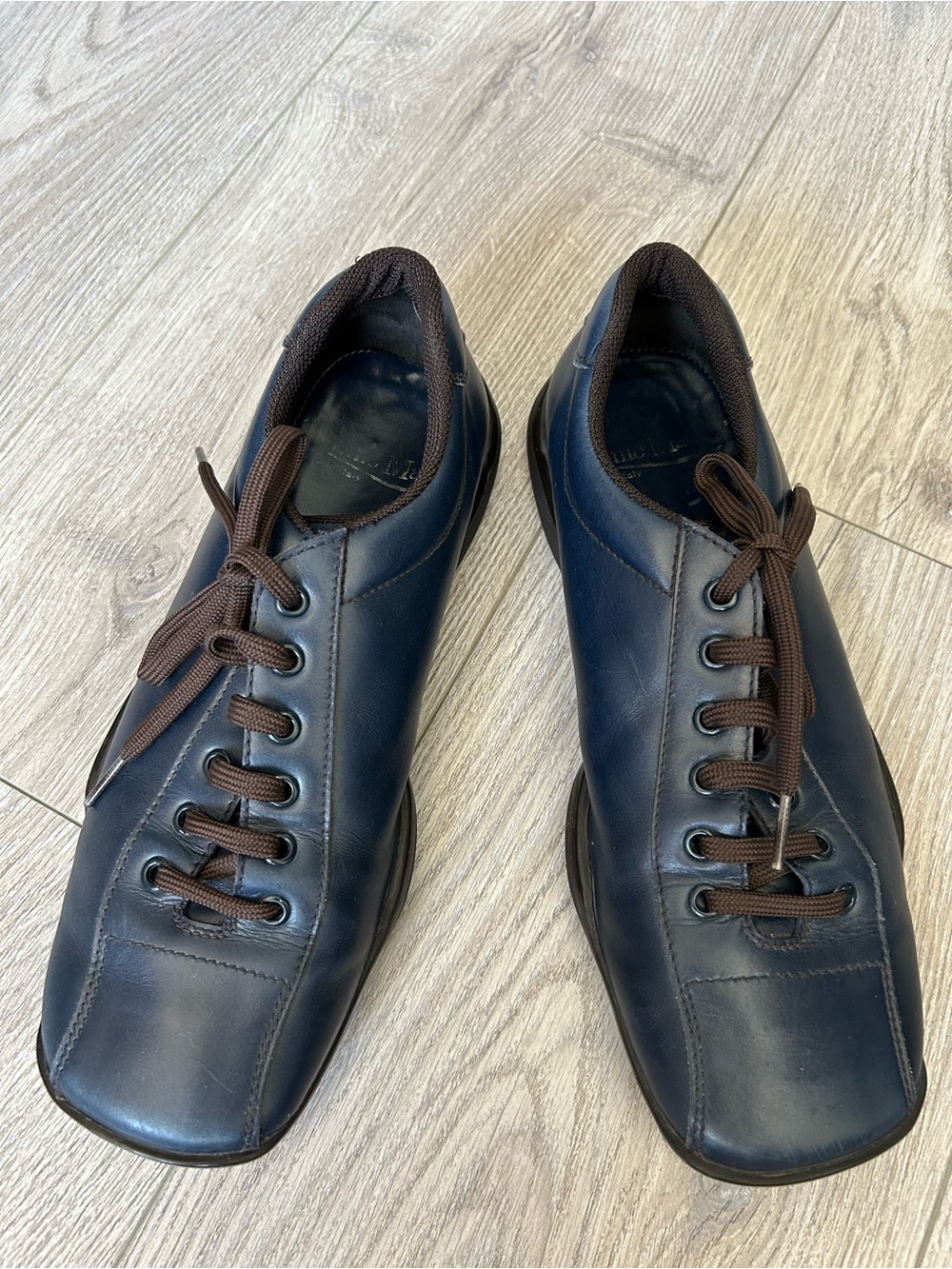 Men's Dark Blue Leather Lace-Up Casual Shoes by Silvano Mazza